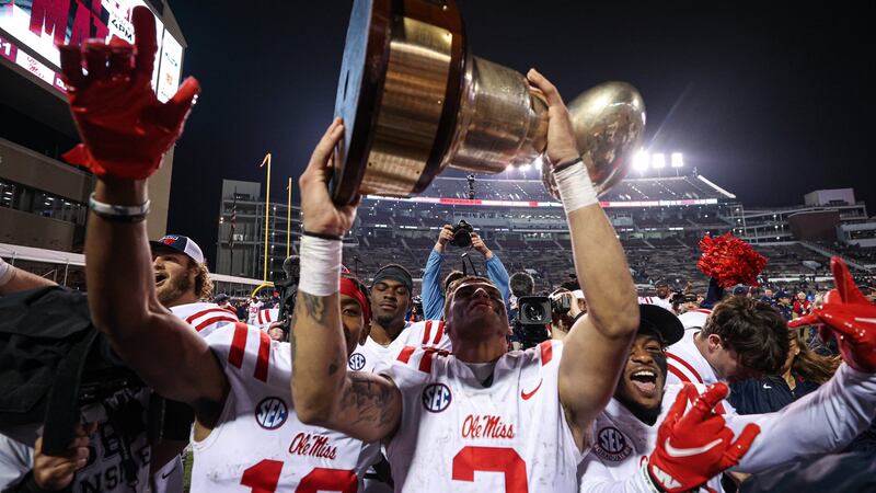 Ole Miss defeated Mississippi State 31-21 in the 2021 Egg Bowl, bringing the Golden Egg back...