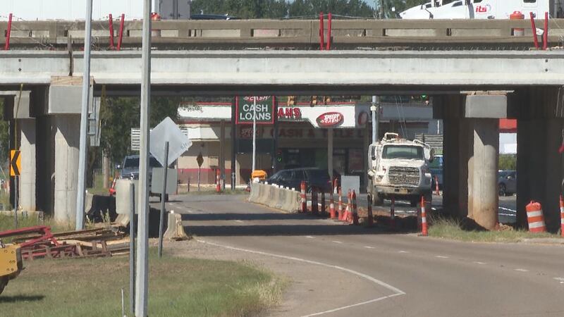 MDOT will close both lanes under Interstate 59 at Mississippi 15/Cooks Avenue in Laurel